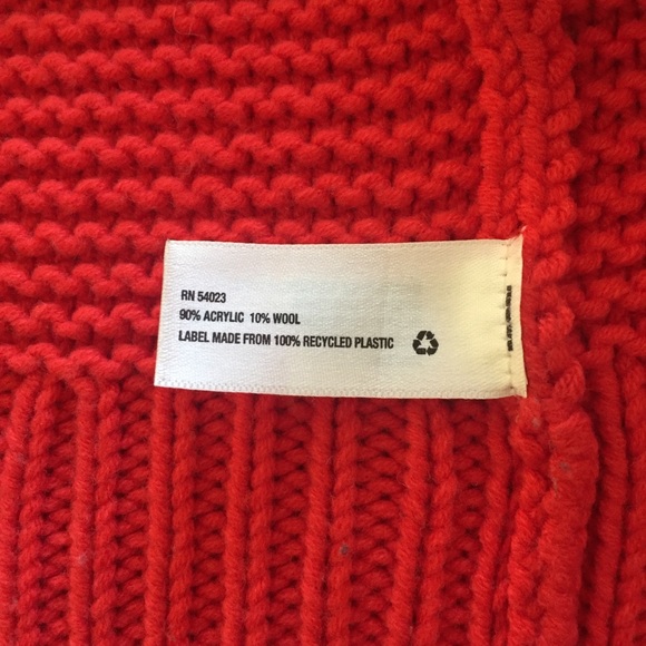 GAP Chunky Knit Sweater - Picture 7 of 12